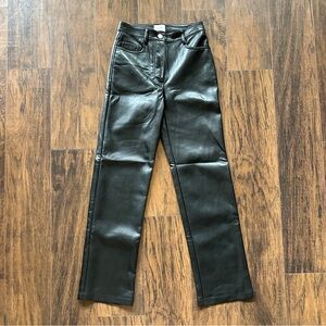 Aritzia Wilfred black vegan leather Milena straight leg pants - Short